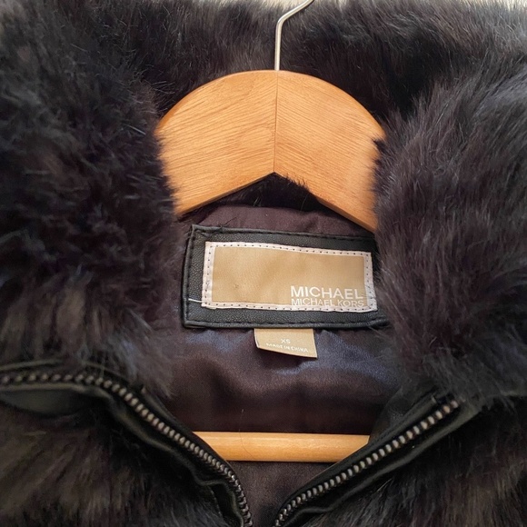 Michael Kors Jackets & Blazers - Michael Kors Black Faux Fur Cropped Jacket Size Extra Small